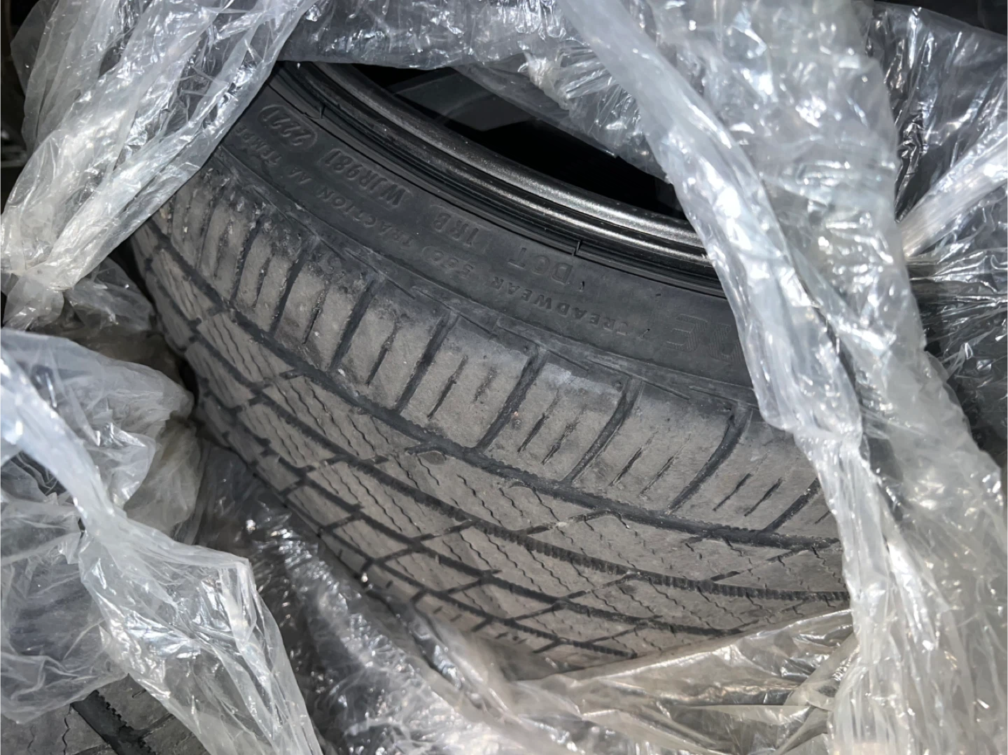 Bridgestone Potenza RE980AS 215/40R18 Tire Set - photo 3