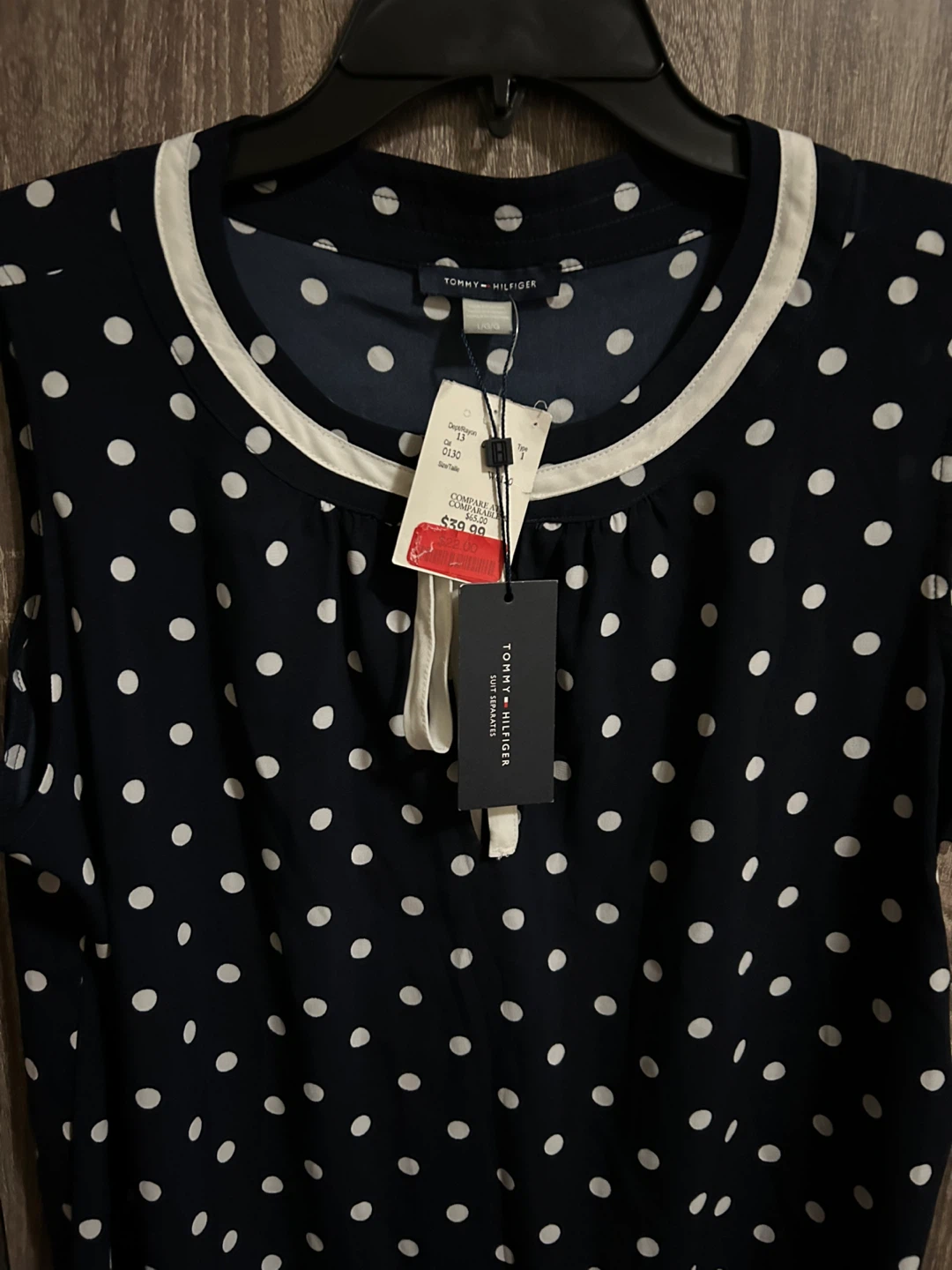 Tommy Hilfiger Polka Dot Sleeveless Top - Size 12 - photo 3