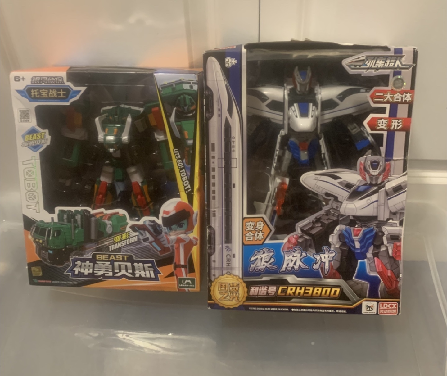 Let's Go! Tobot Beast Robot Transformer - photo 2