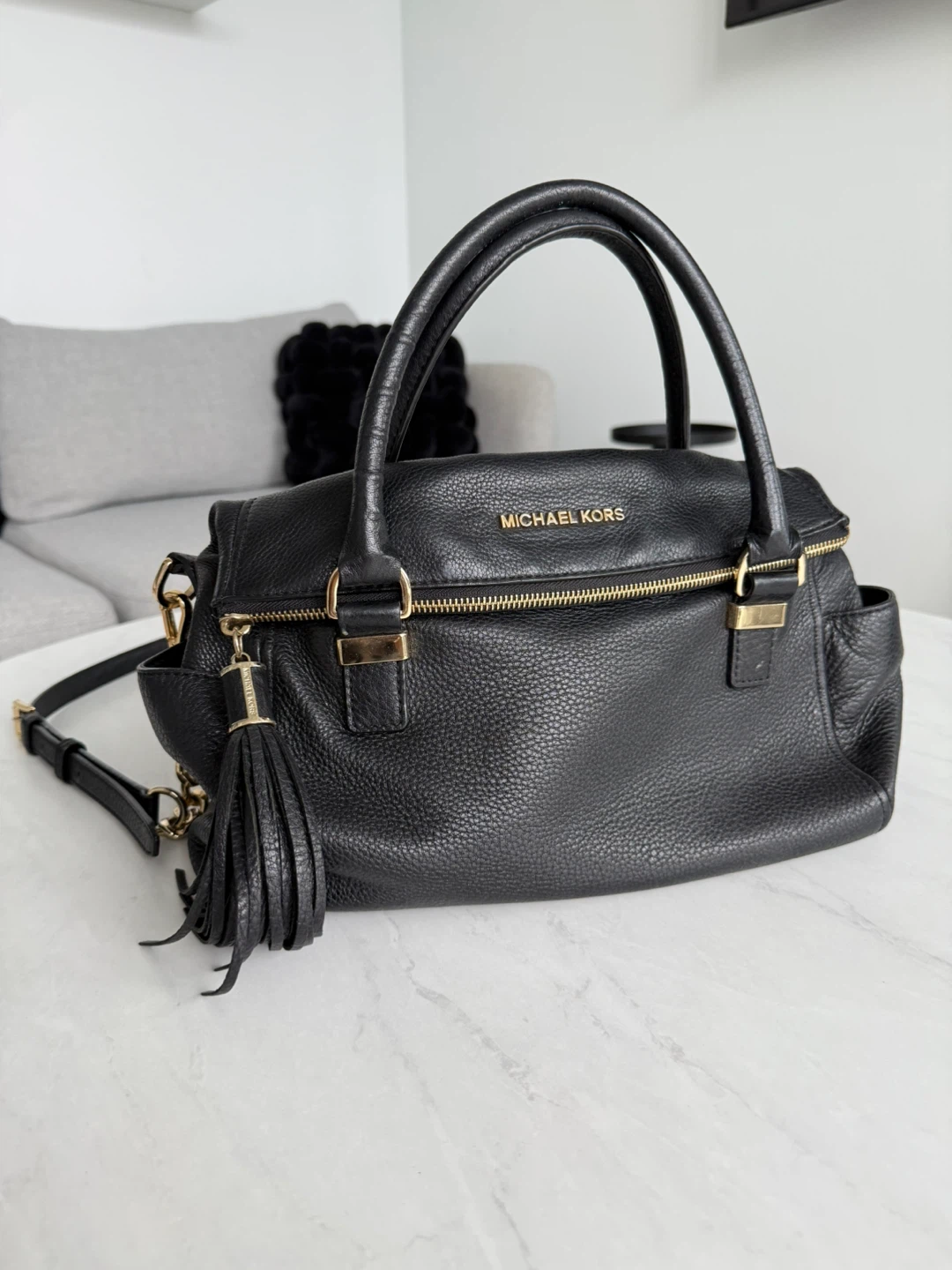 Michael Kors Black Leather Handbag - photo 2