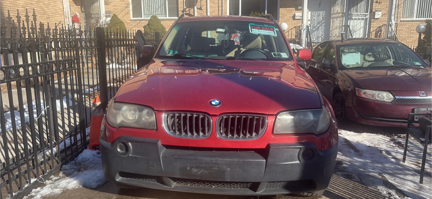 Red BMW X3 SUV - photo 3
