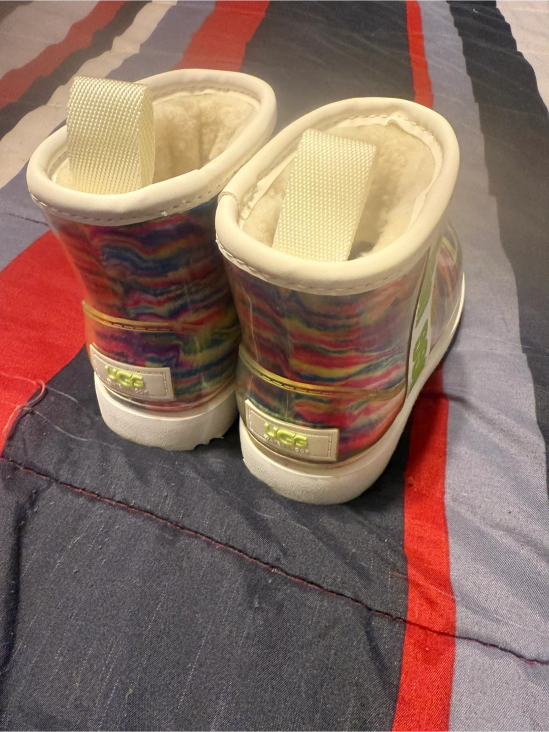 UGG Classic Clear Mini Boot - Size 10 - photo 3