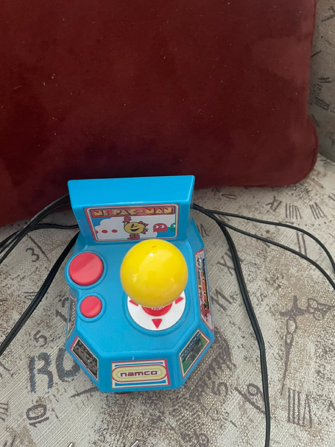 Namco Ms. Pac-Man Plug and Play Joystick - photo 3