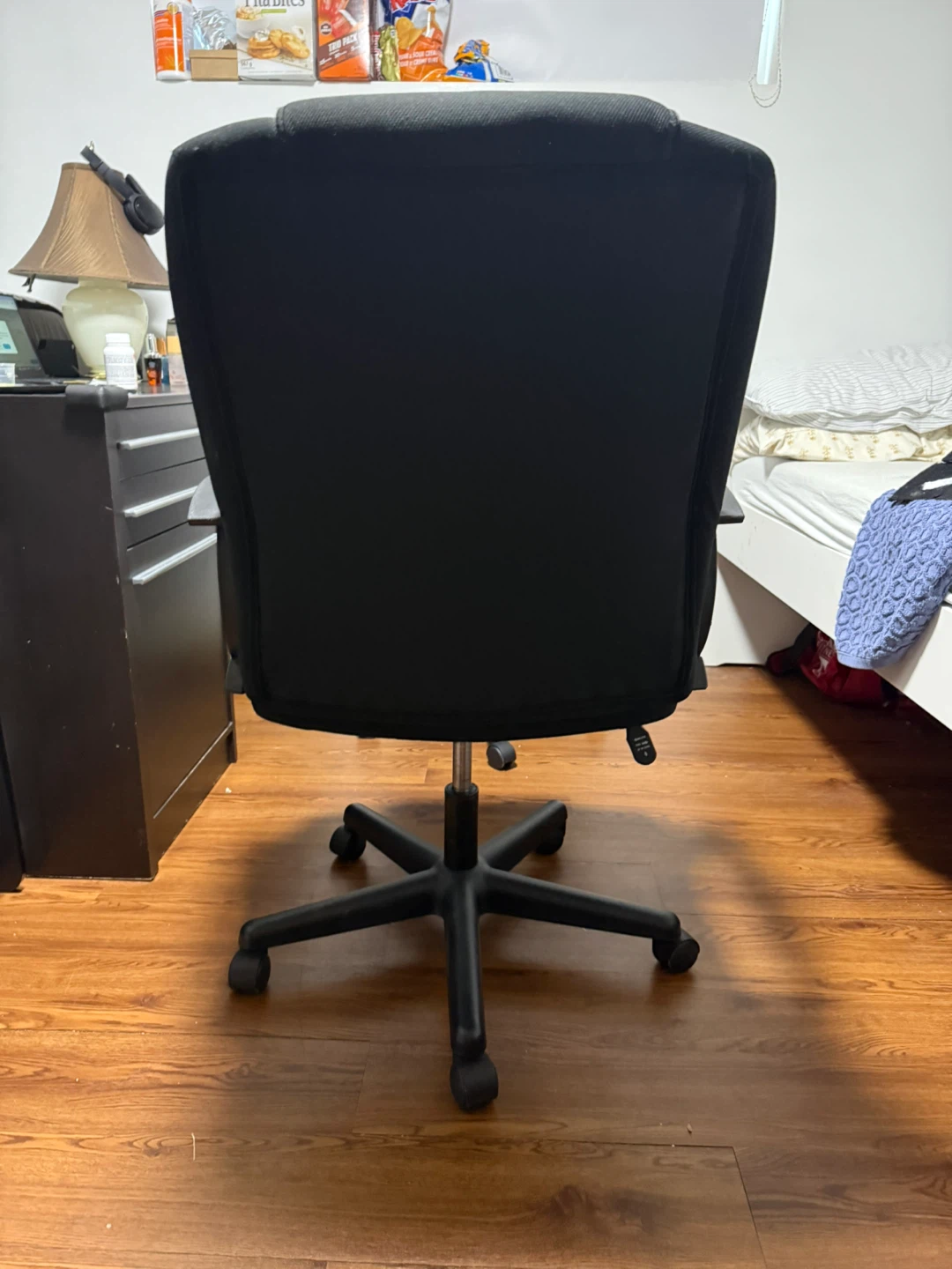 Black Office Chair - photo 3