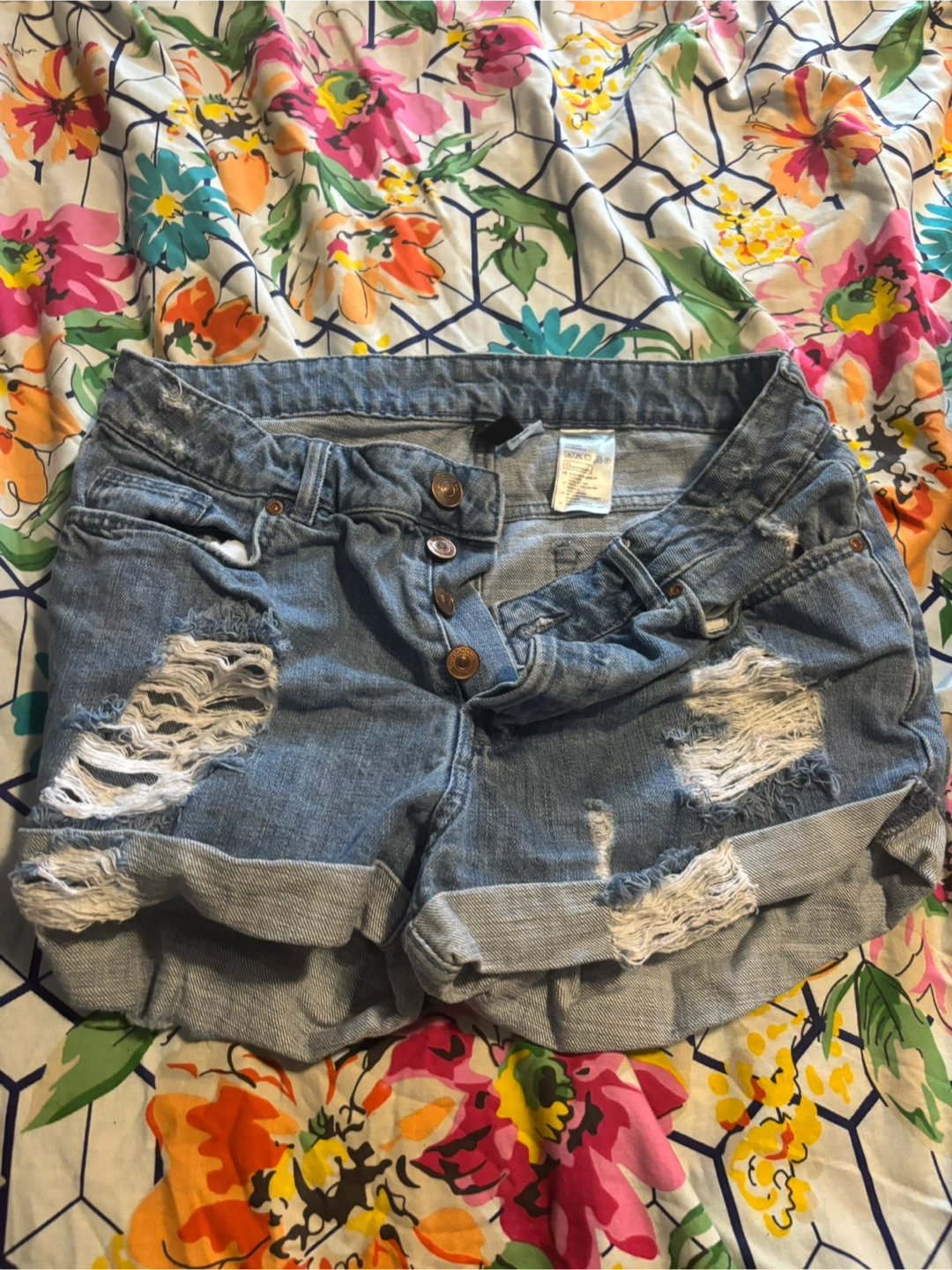 H&M Divided Denim Shorts - Size 8
