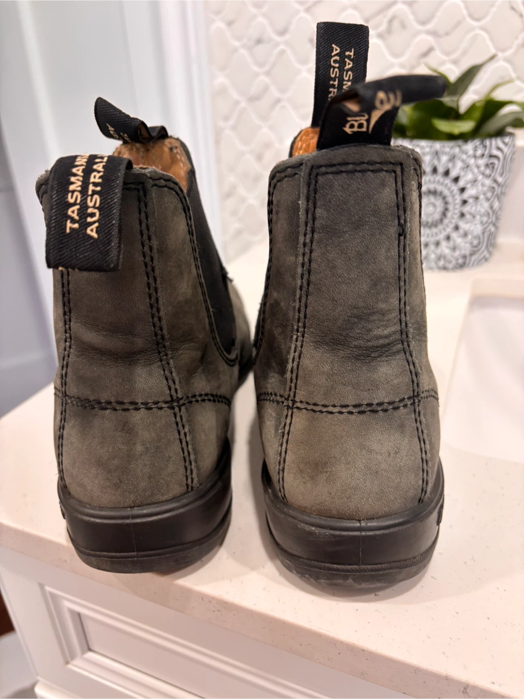 Blundstone Boots, Size 5.5, Grey - photo 3