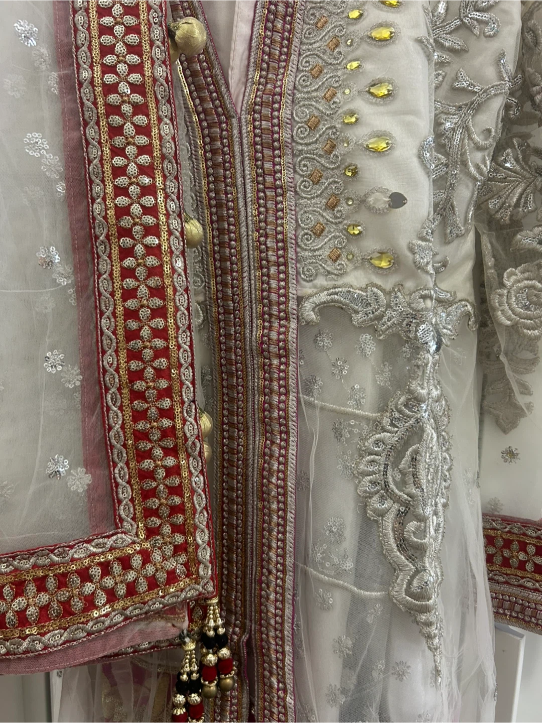White Embroidered Shalwar Kameez - photo 4