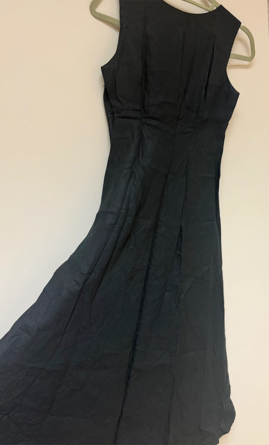 Banana Republic Black Linen Midi Dress – Size 2 - photo 4