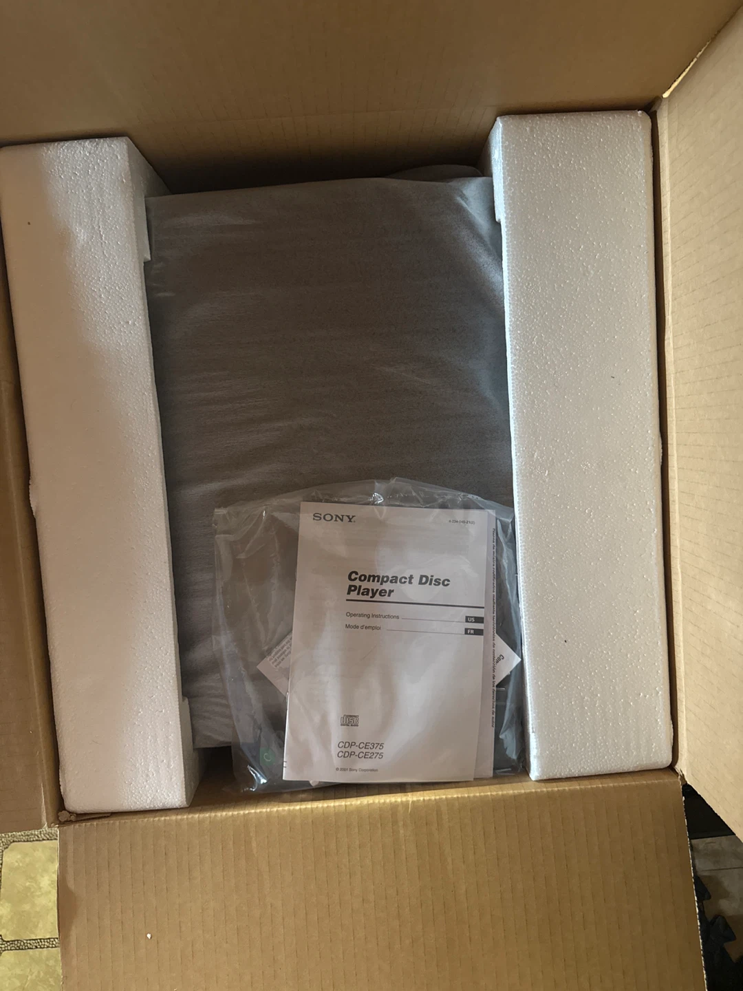 Sony CDP-CE375 Compact Disc Player - New in Box! - photo 2