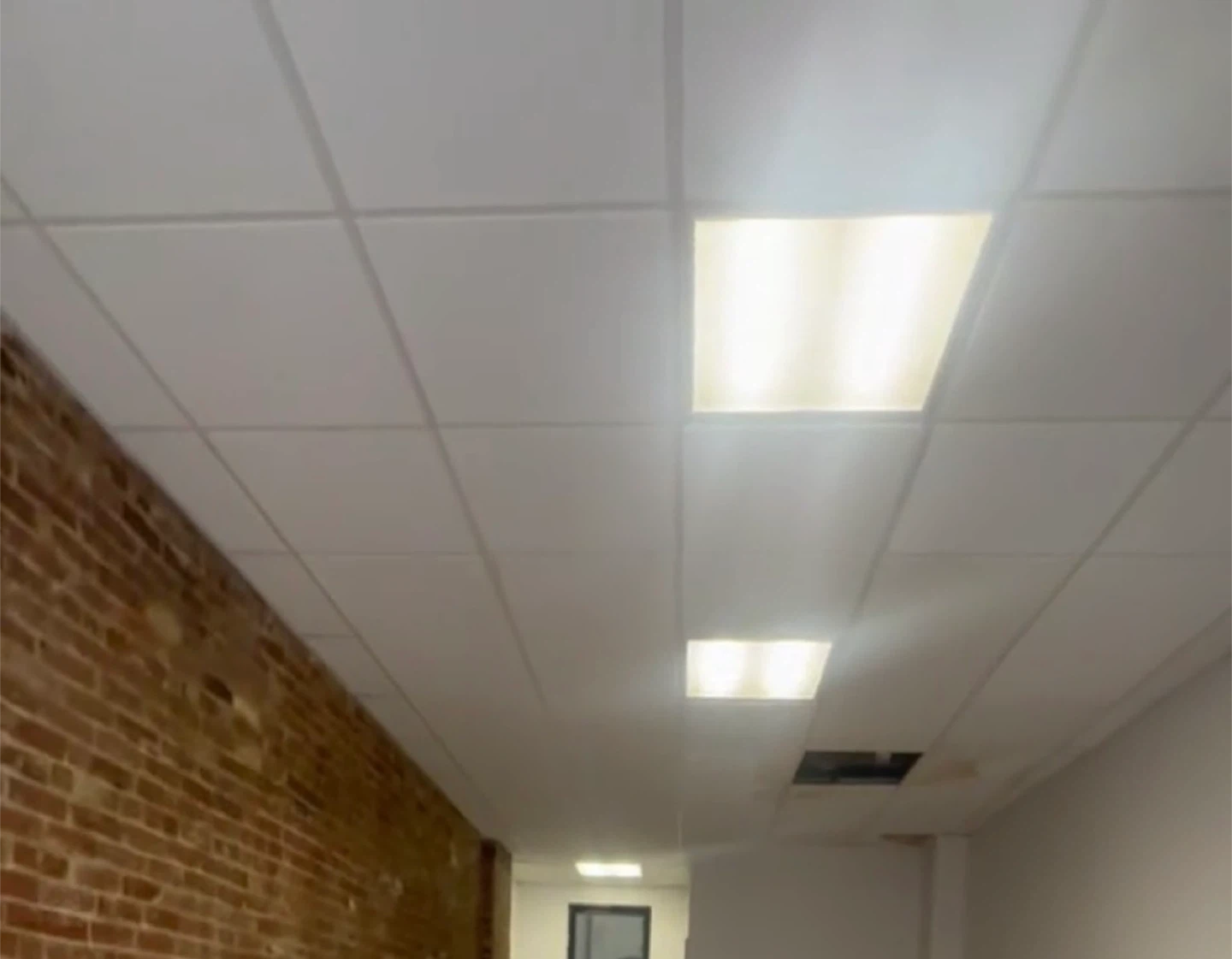 Acoustic drop ceiling 52 pieces - photo 3