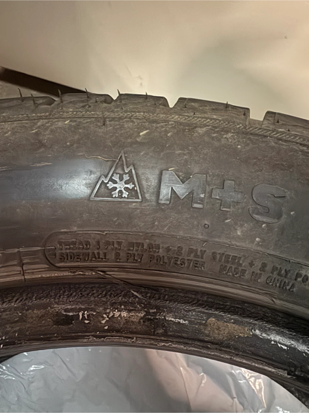 205/55R16 Tire - Winter Rated - photo 4