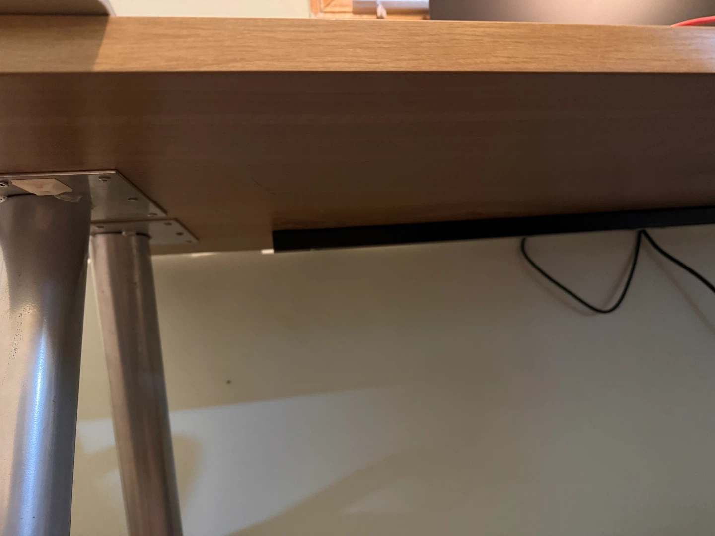 Wooden Desk with Silver Legs - photo 2