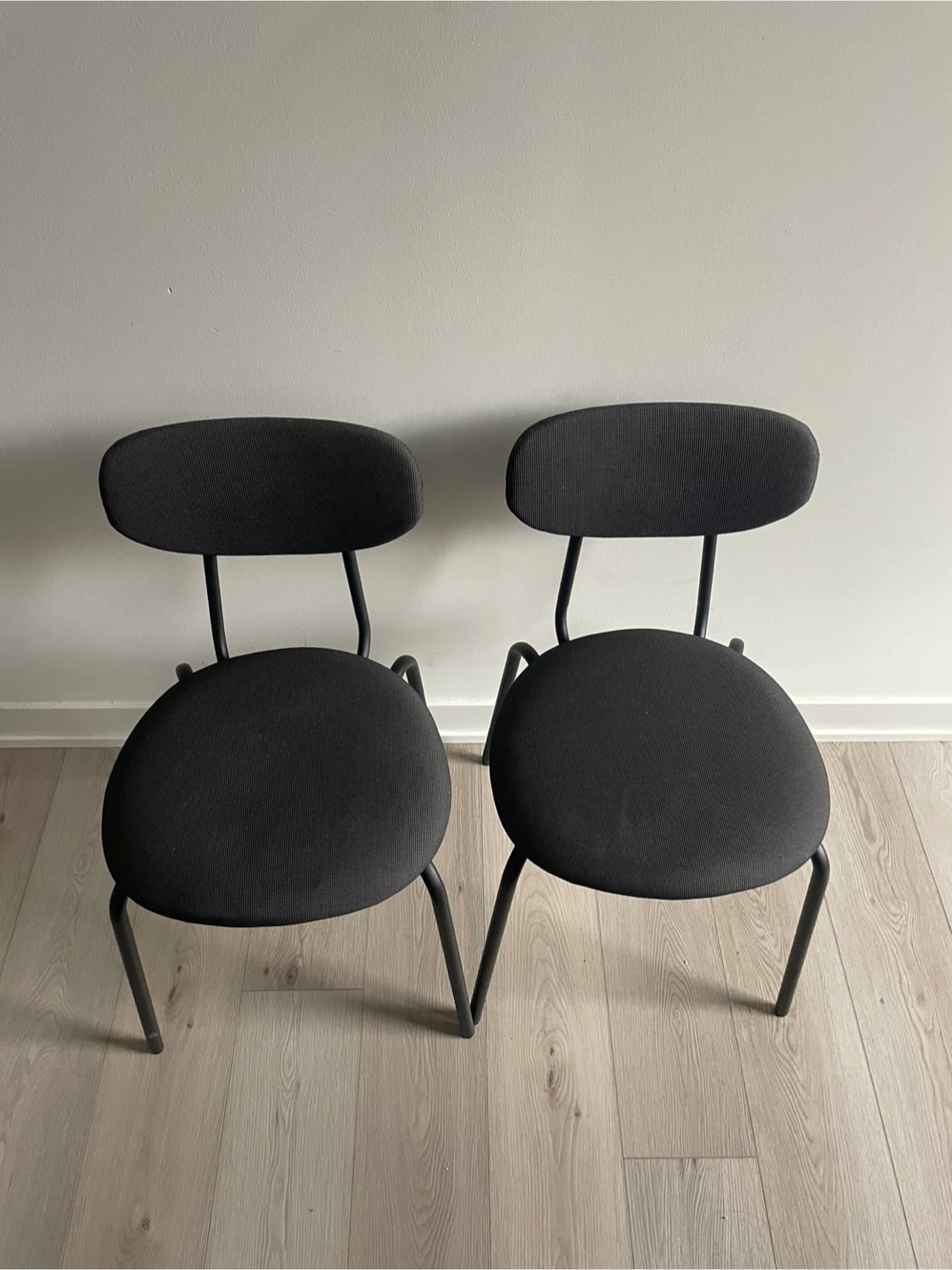 Set of 2 Black Dining Chairs - photo 3