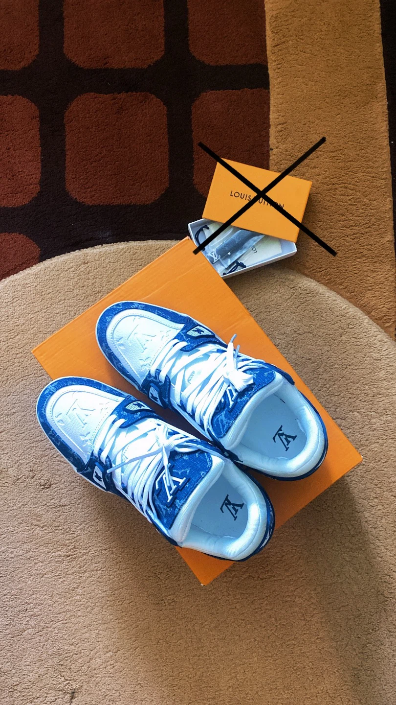 Louis Vuitton (LV) Bundle