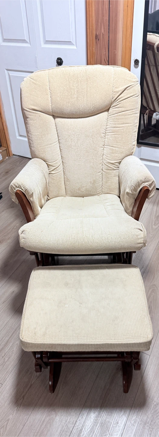 Rocker Chair with footrest - photo 2