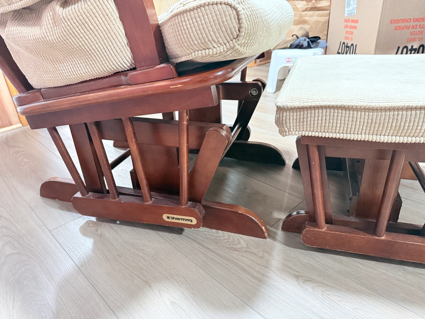Rocker Chair with footrest - photo 4