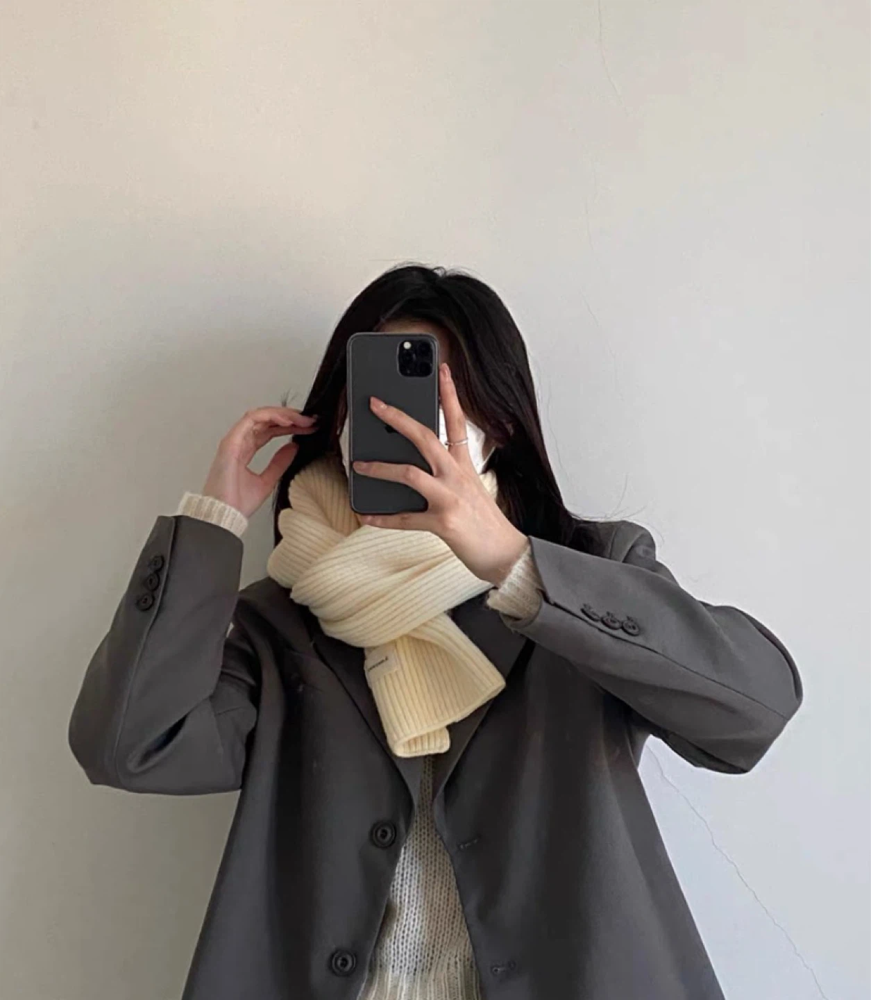 New Cream-coloured Scarf