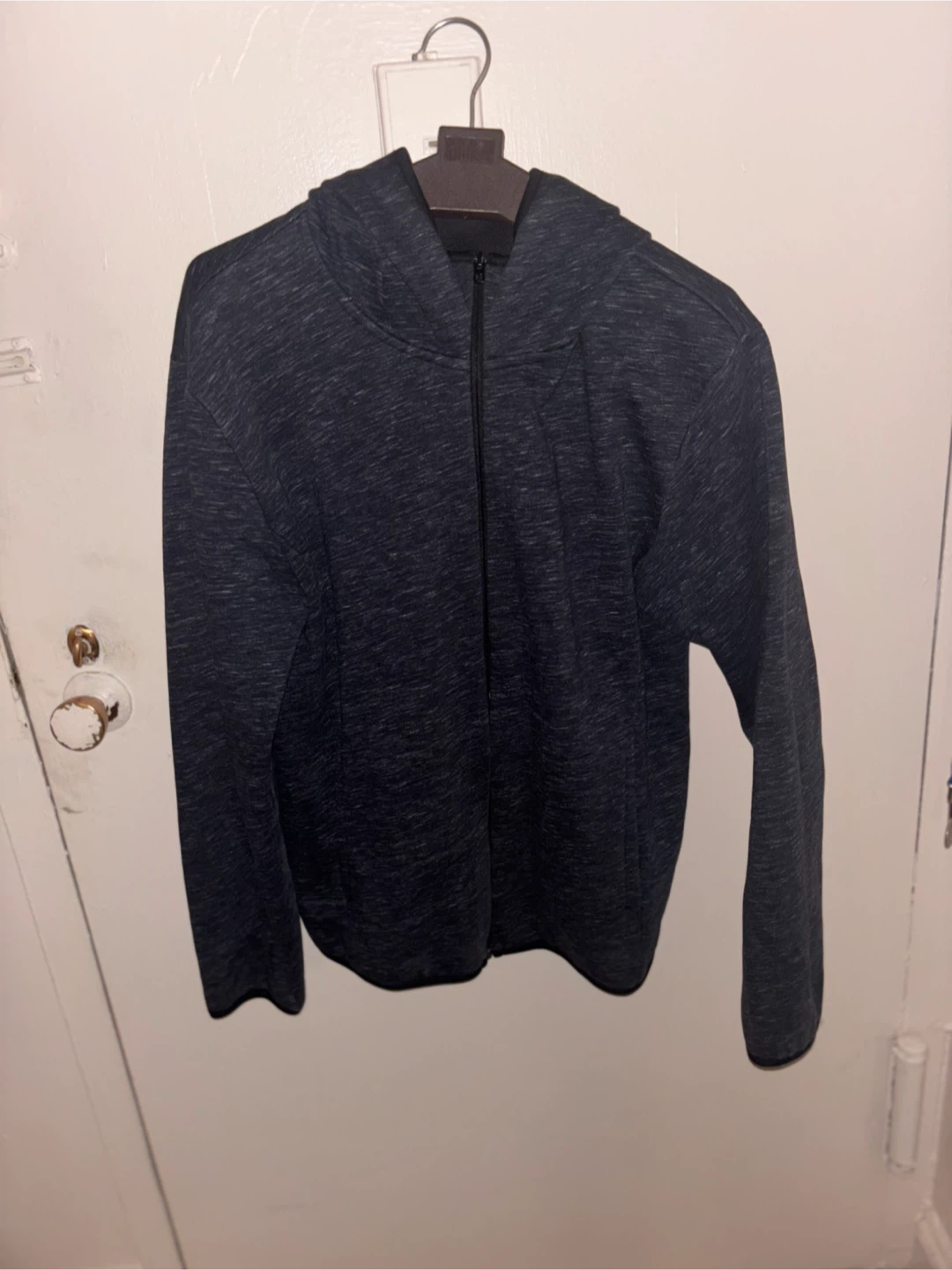 Uniqlo Hoodie - Size L-FREE
