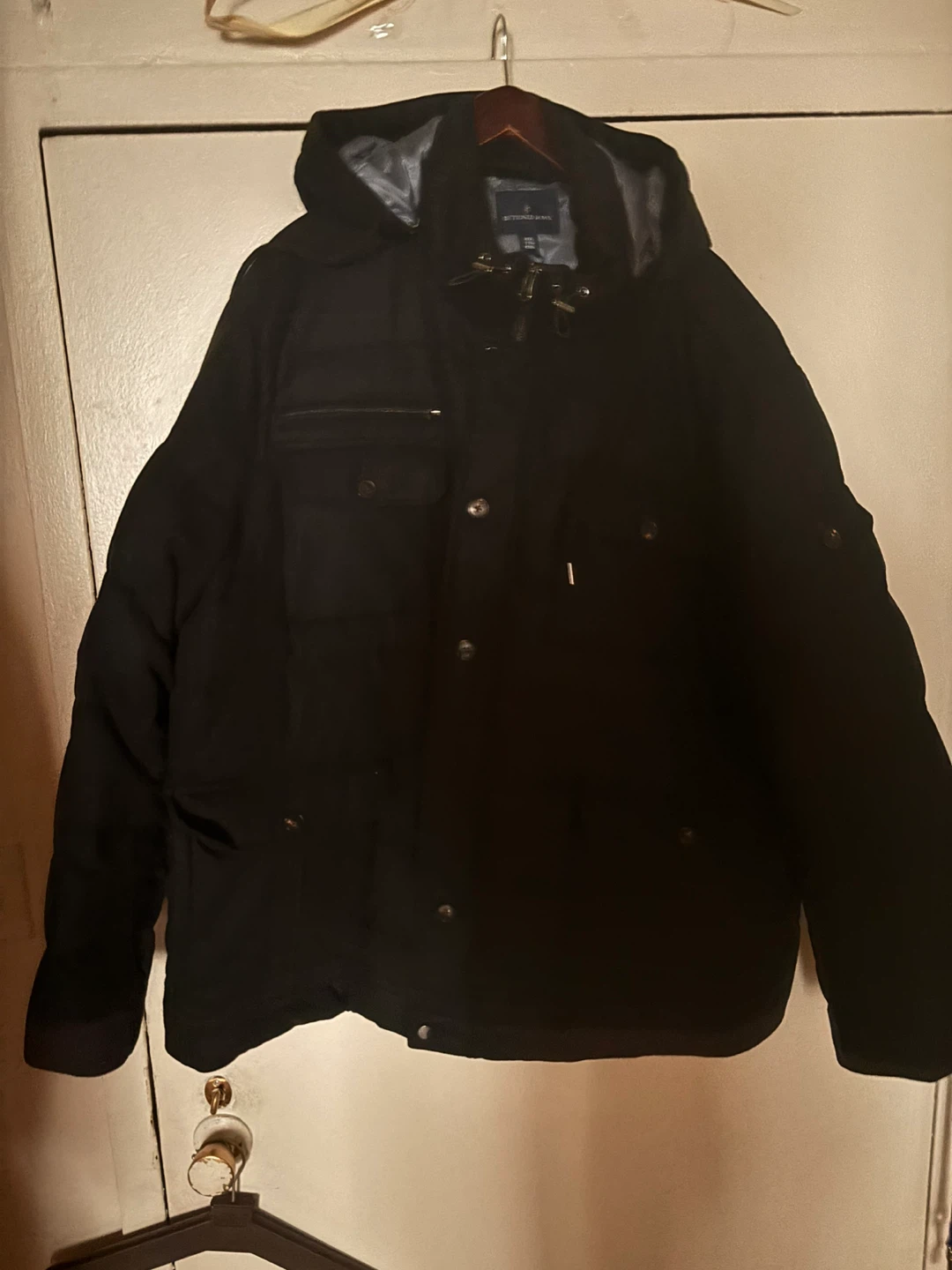Tommy Hilfiger Black Puffer Jacket-FREE - photo 3