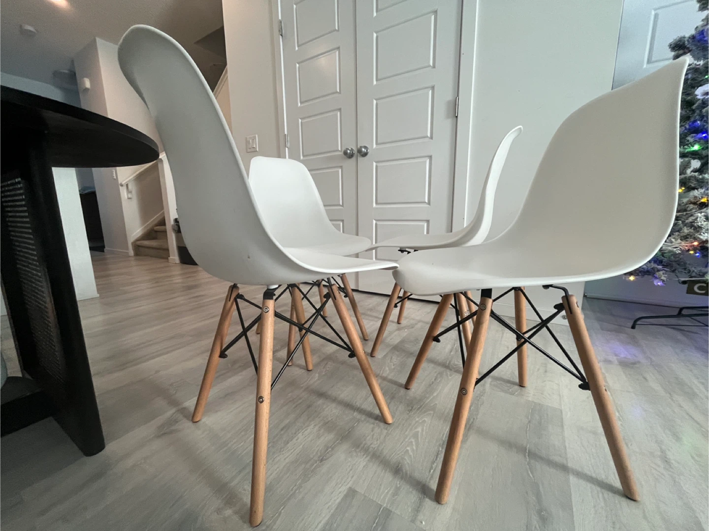 Set of 4 white Eiffel - Modern Style Dining Chairs - photo 2