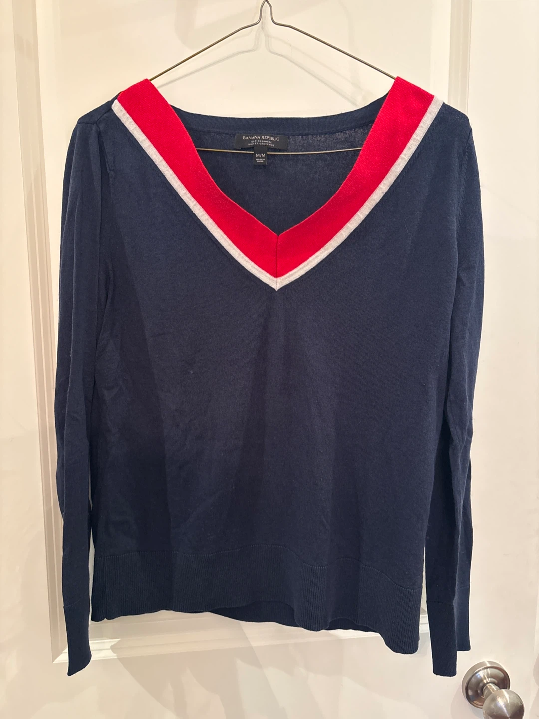 Banana Republic Silk Cashmere Sweater - M