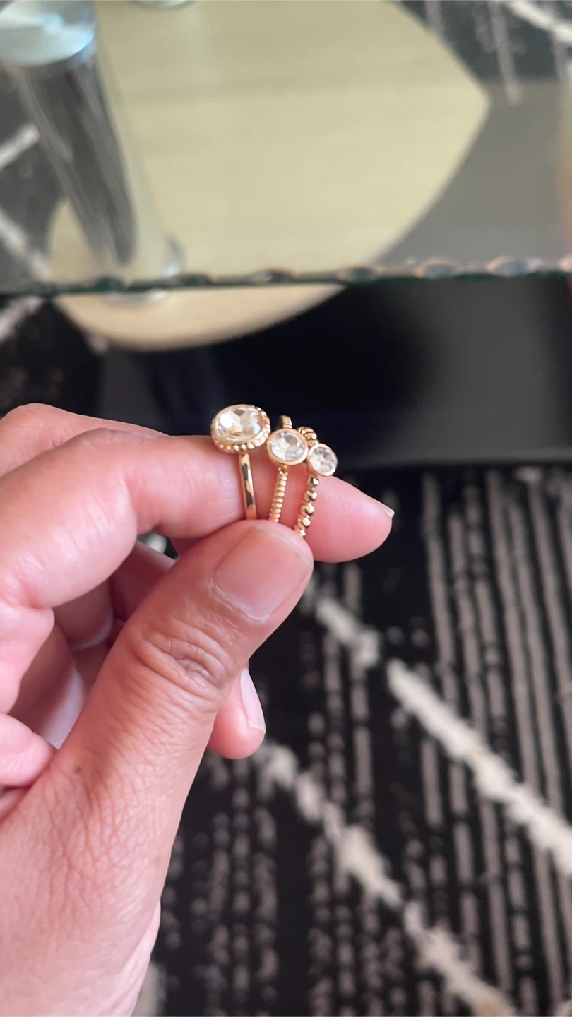 Avon Stackable Stone Ring Set