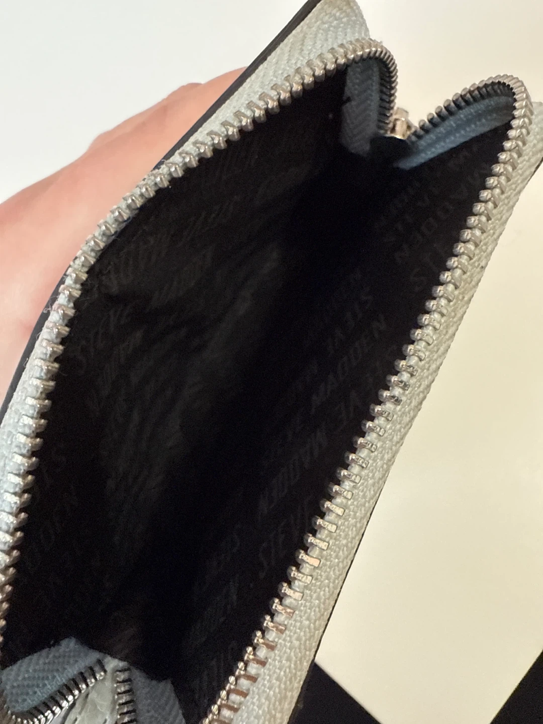 Steve Madden Light Blue Card Holder - photo 3