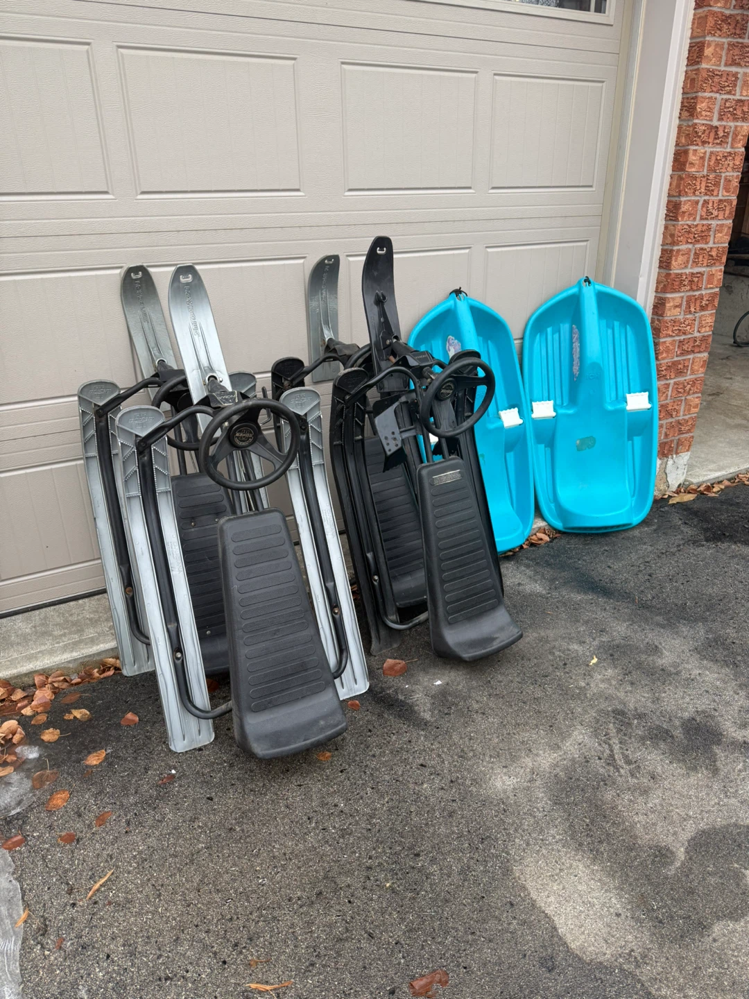 Snow Sleds & GT snow racers