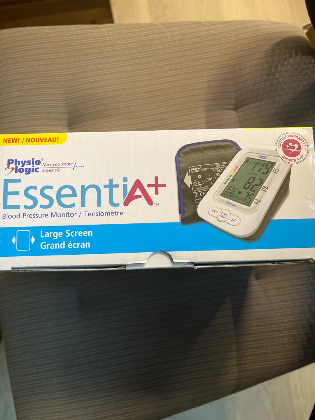 Physio Logic EssentiA+ Blood Pressure Monitor - New - photo 3