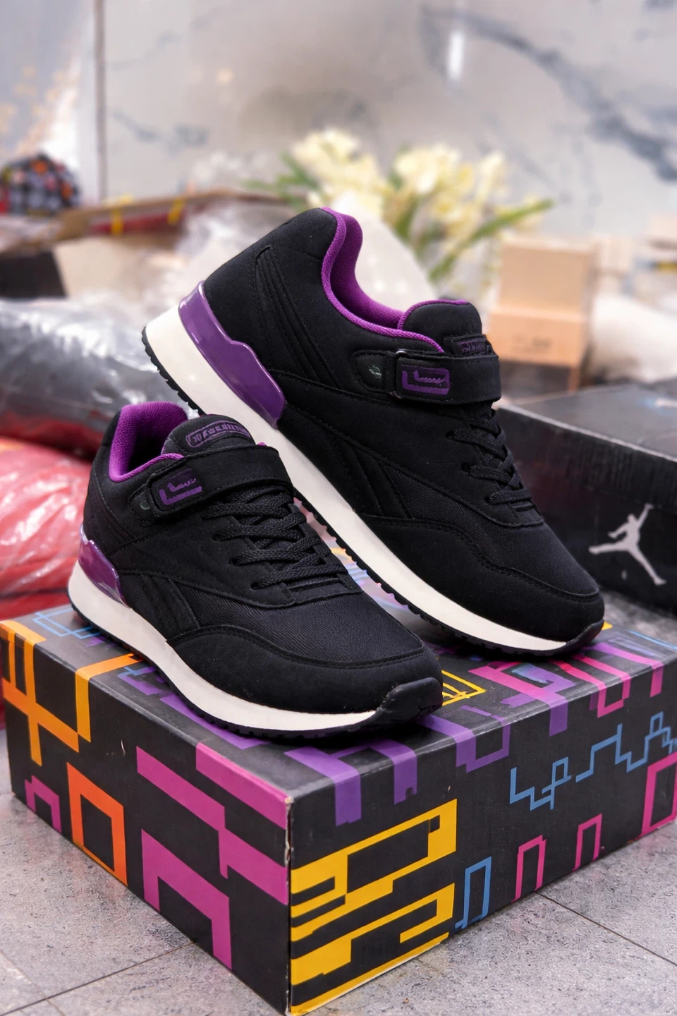 ✨ Unisex Sneakers – Size 41 ✨ - photo 4