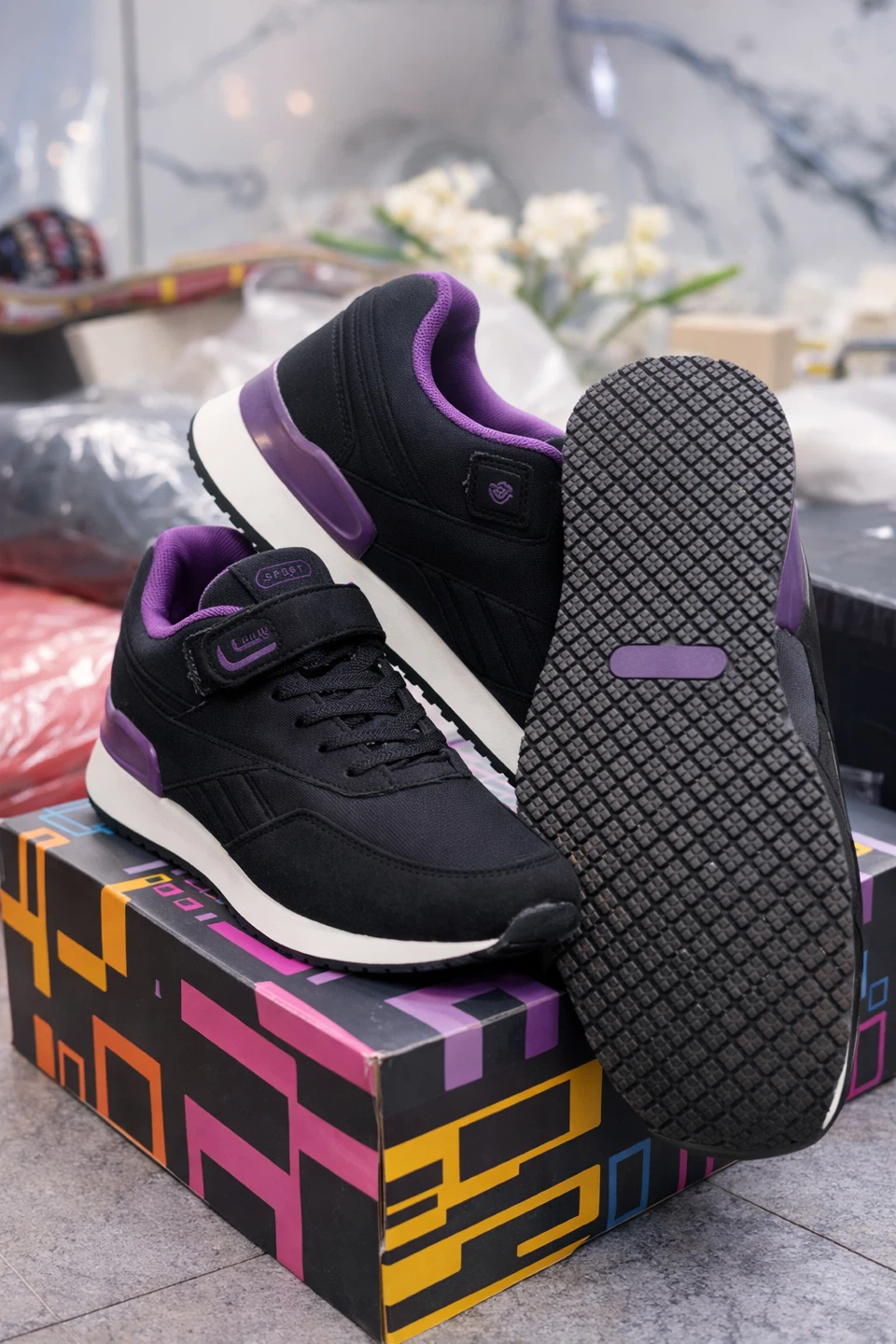 ✨ Unisex Sneakers – Size 41 ✨ - photo 5