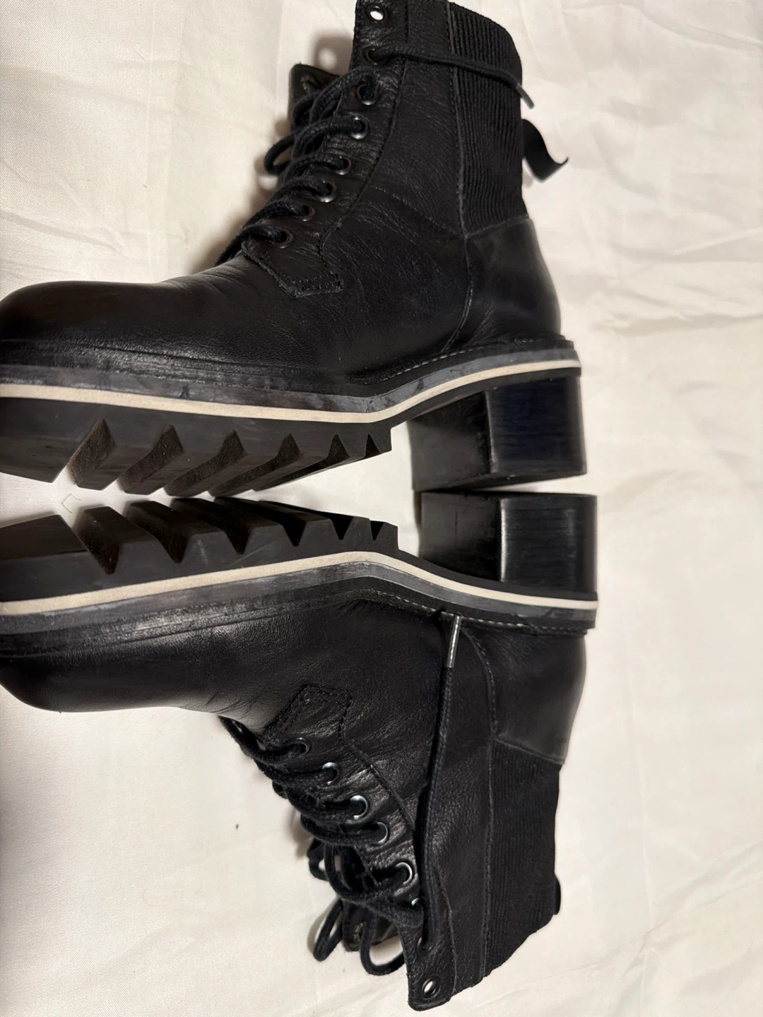 Bernardo Black Leather size 7MLace-Up Boots Size 7.5 - photo 2
