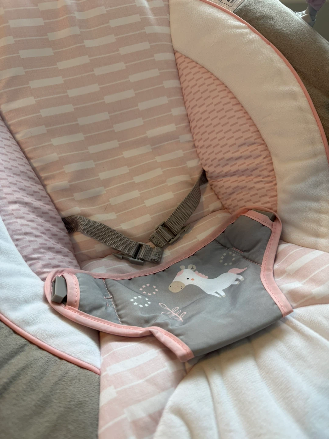 Ingenuity Baby Bouncer with Toys - photo 4