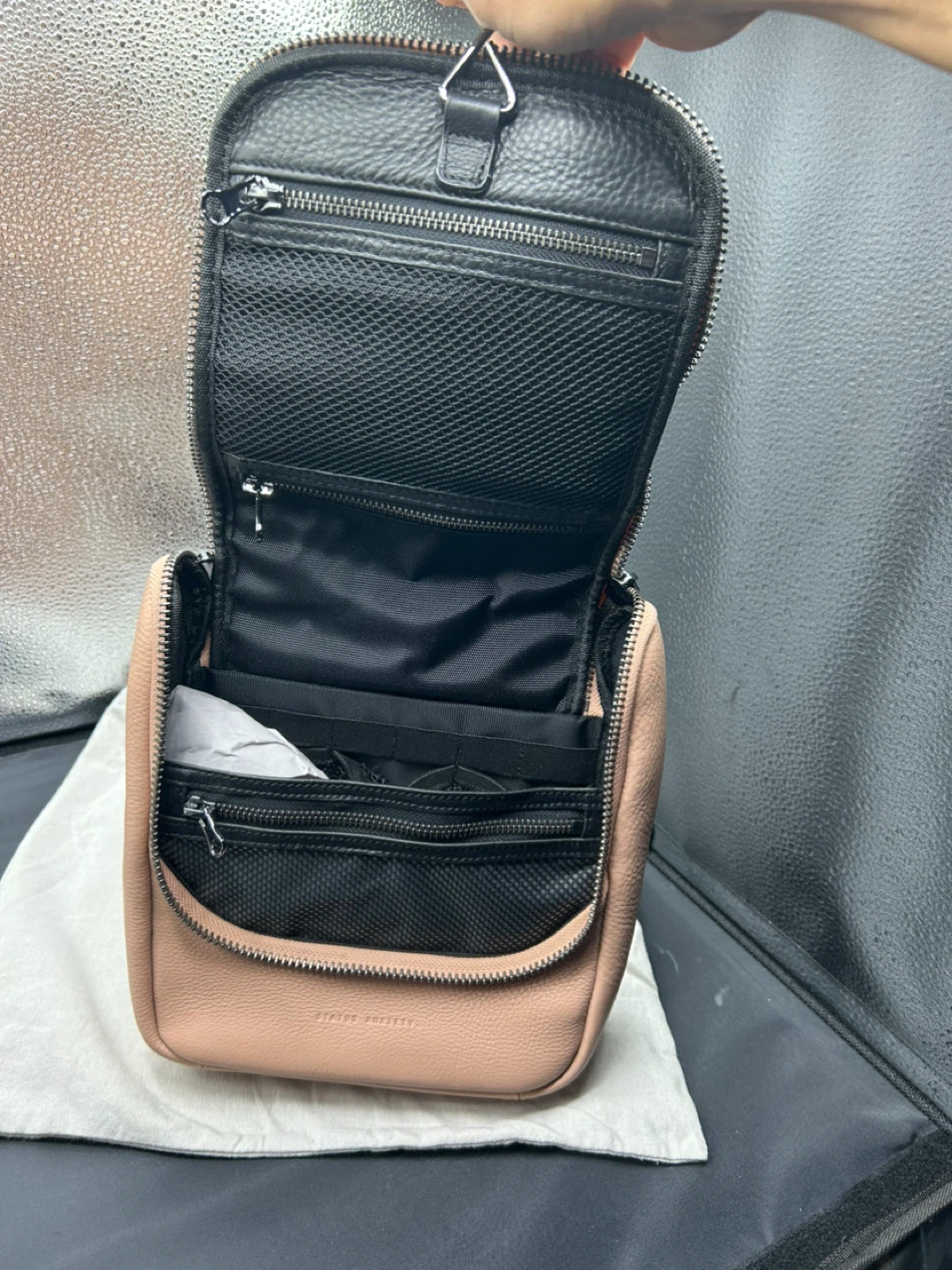 Status Anxiety Drifting Apart Cosmetic Bag - Peach - photo 3