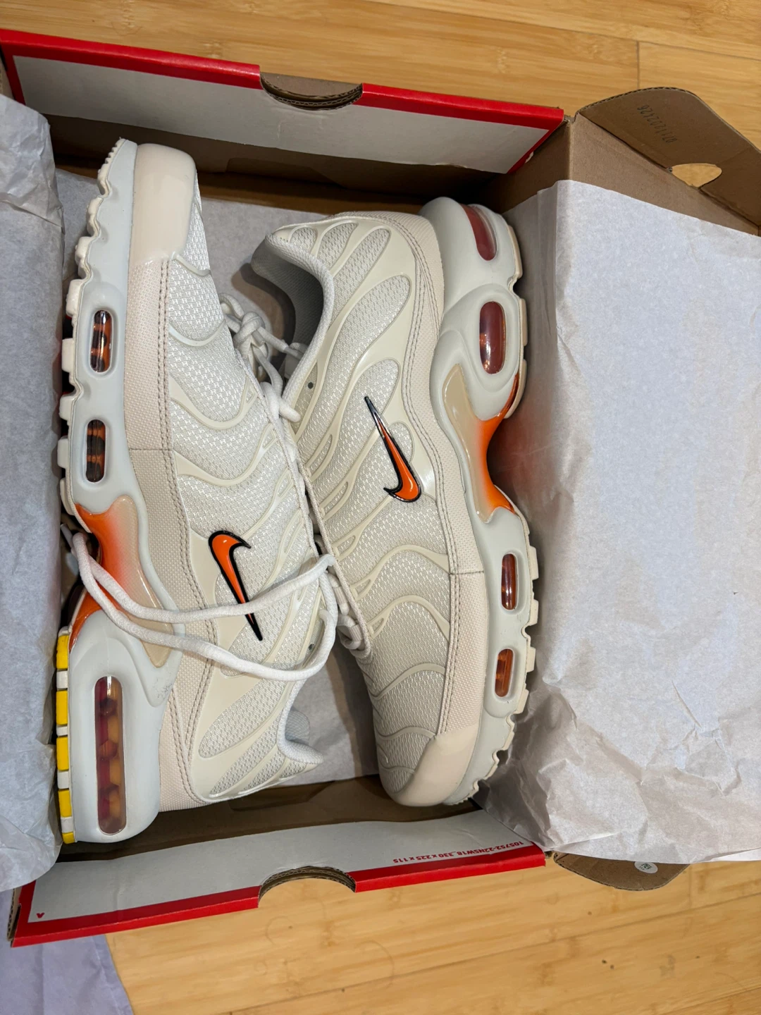 Nike Air Max Plus TN Cream/Orange - Size 11