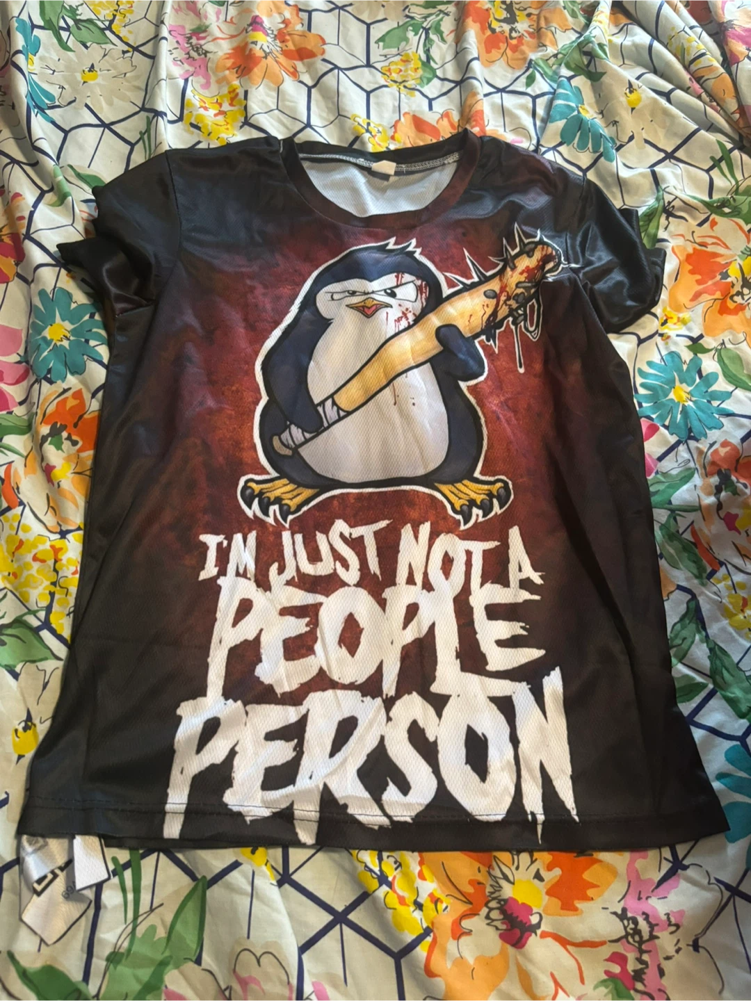 Penguin Graphic T-Shirt new Xs - photo 2