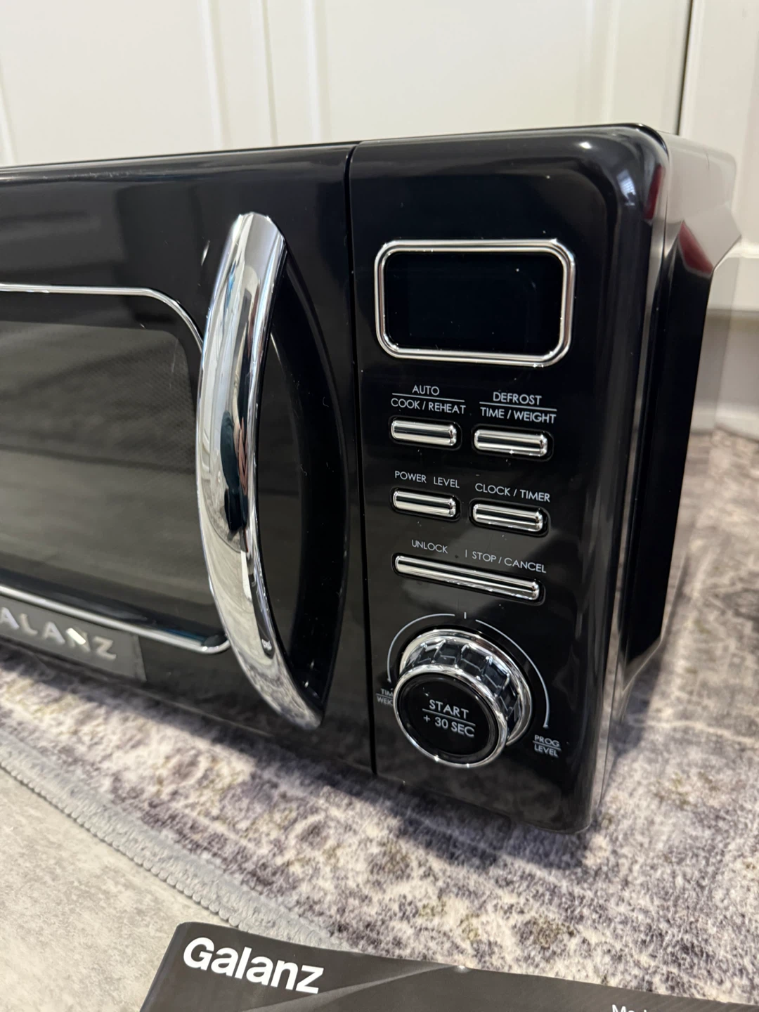NEW Retro Countertop Microwave Oven, Black - photo 5