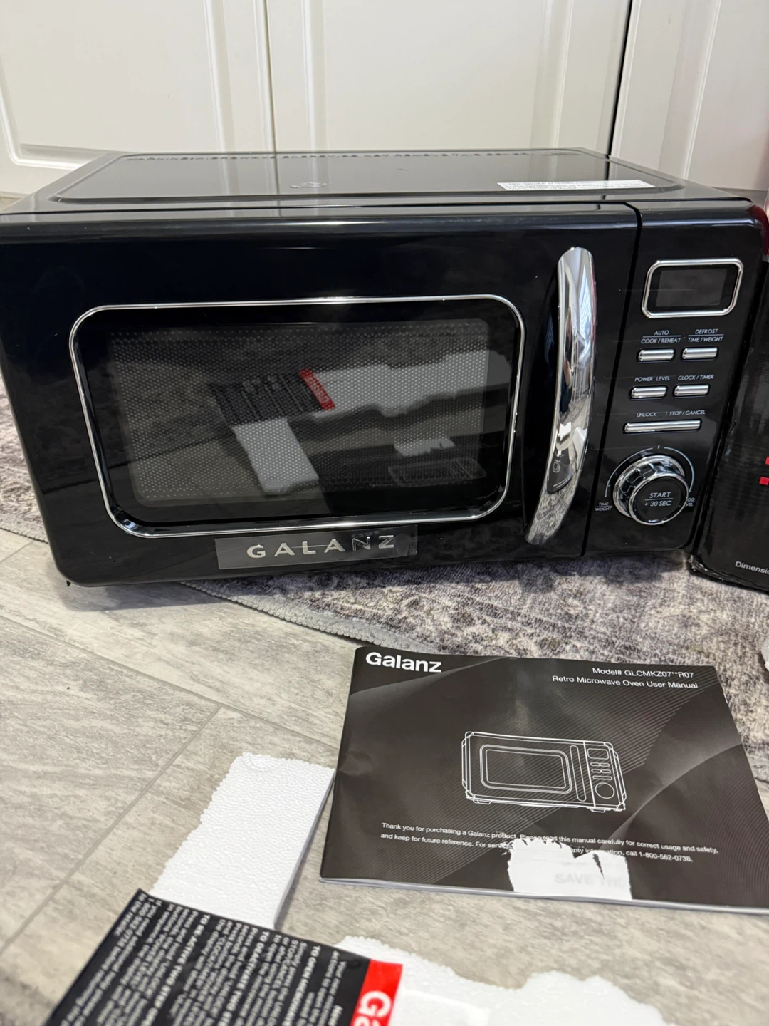 NEW Retro Countertop Microwave Oven, Black - photo 4