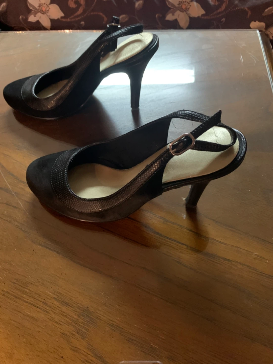 Black Slingback Heels - photo 3