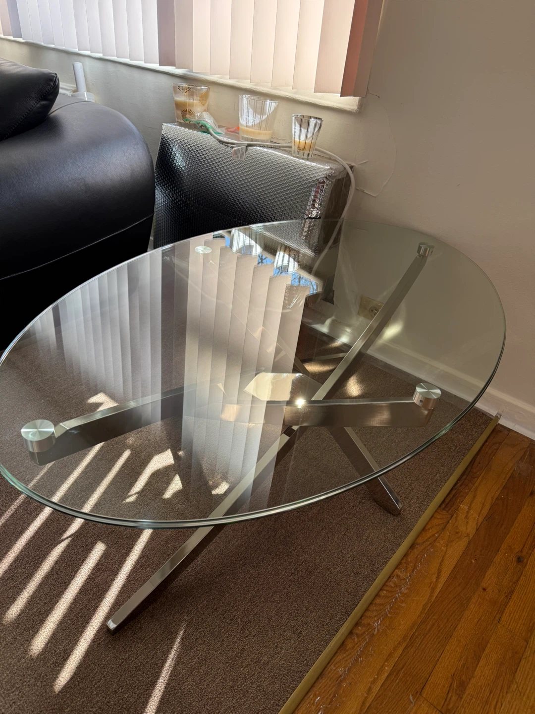Oval Glass Coffee Table - photo 3