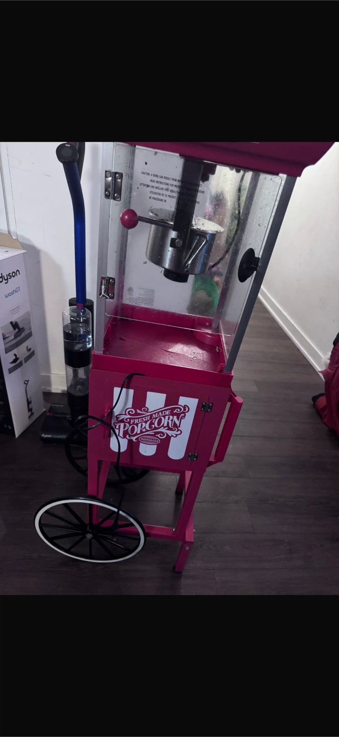 Vintage Style Popcorn Machine