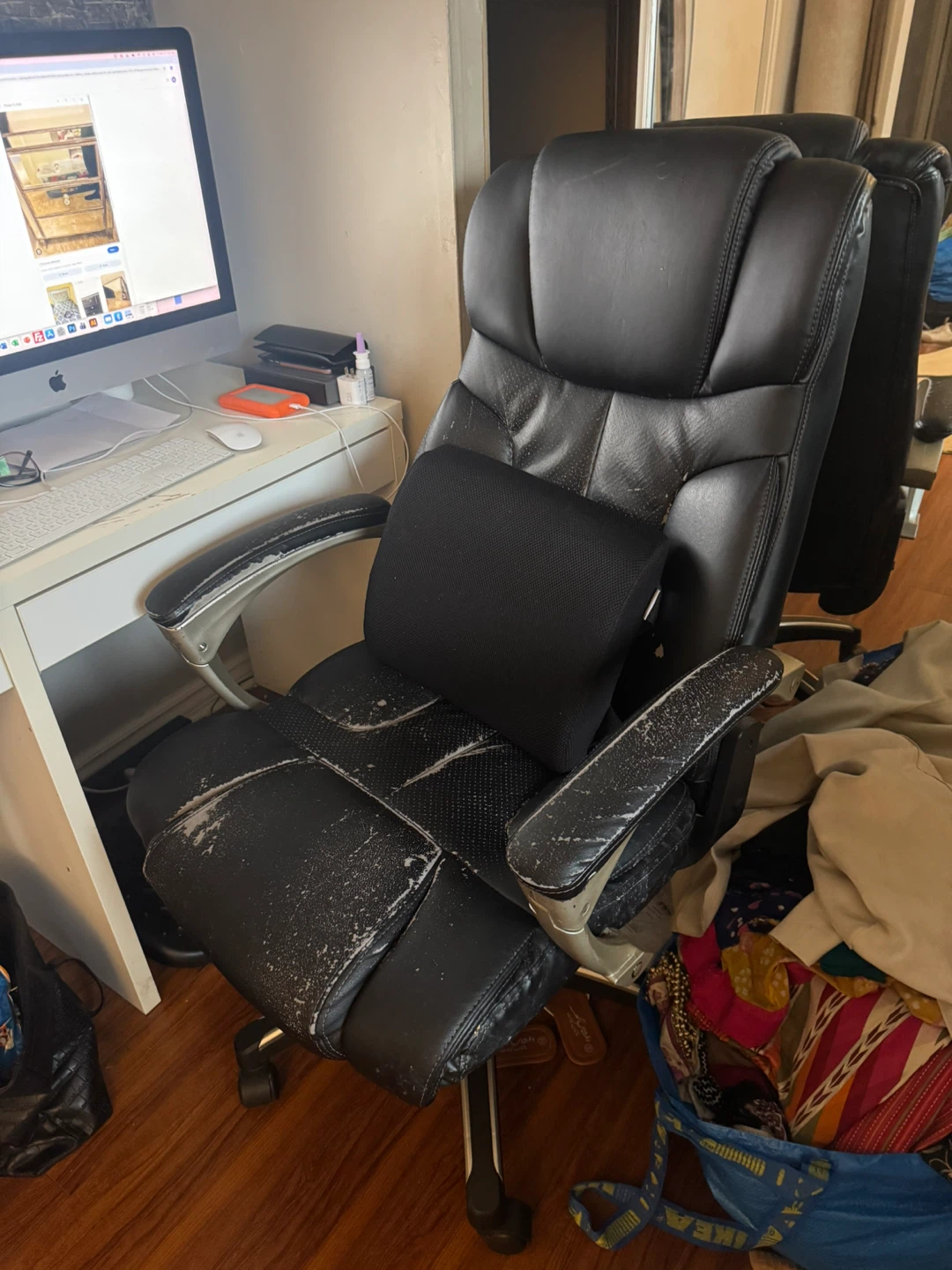 Black Office Chair - very comfortable - photo 3