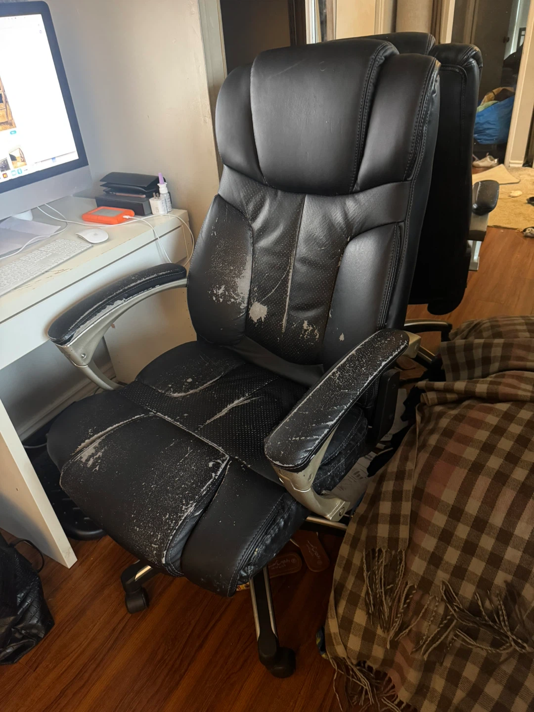 Black Office Chair - very comfortable