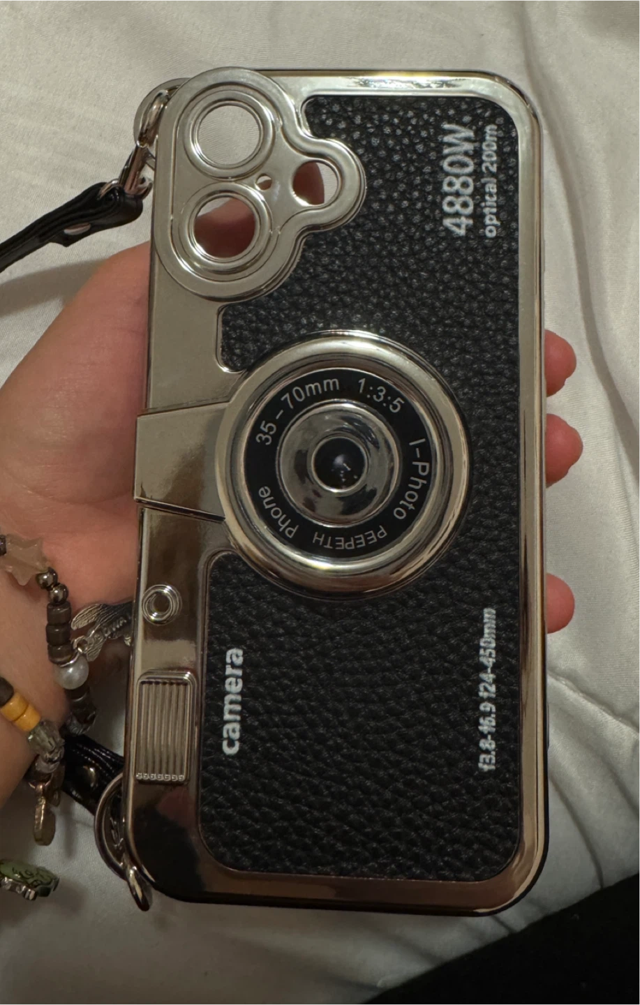 iPhone 16 vintage camera case with a strap - photo 3