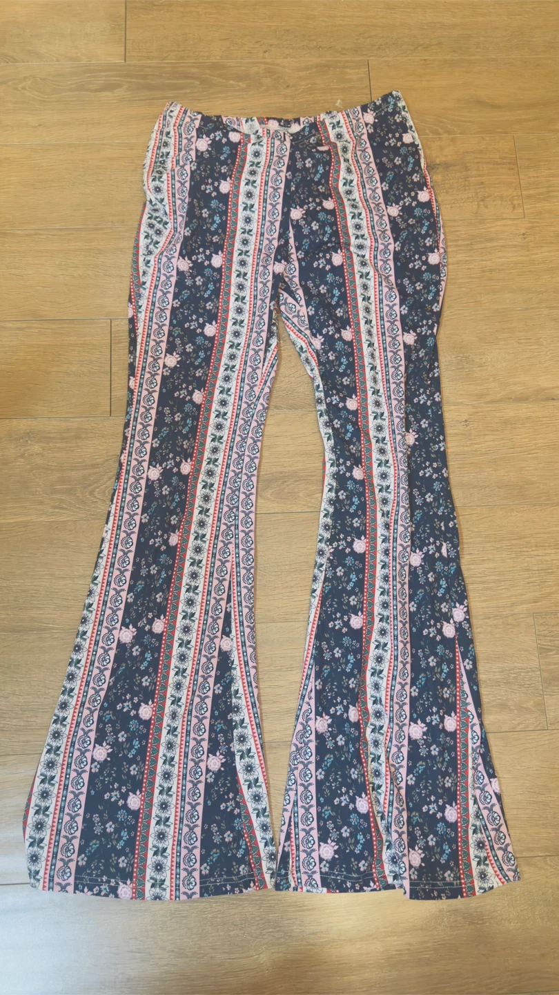 Floral Print Flare Leggings