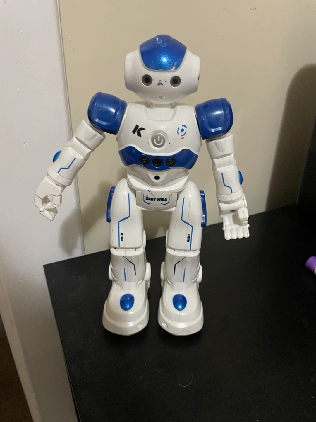 #gifting Robot Toy