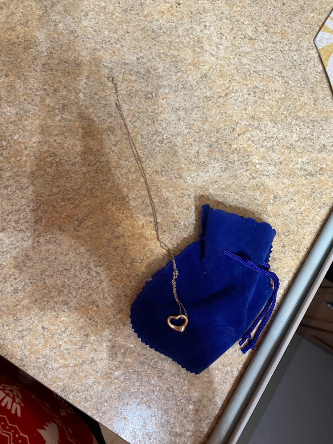 Authentic 9.25 Tiffany open hear necklace