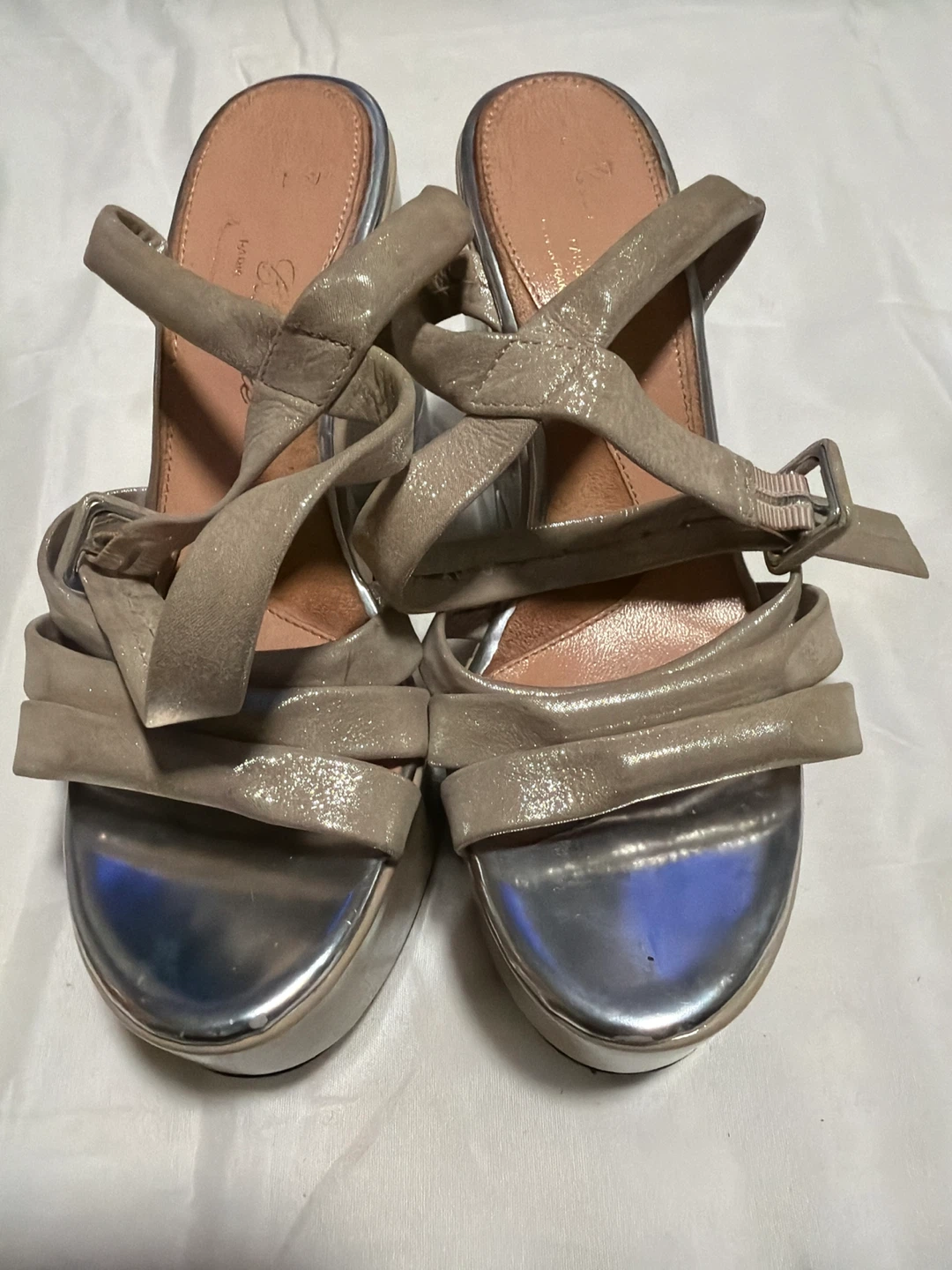Robert Elegenie Chose Beige Platform Heels - photo 2