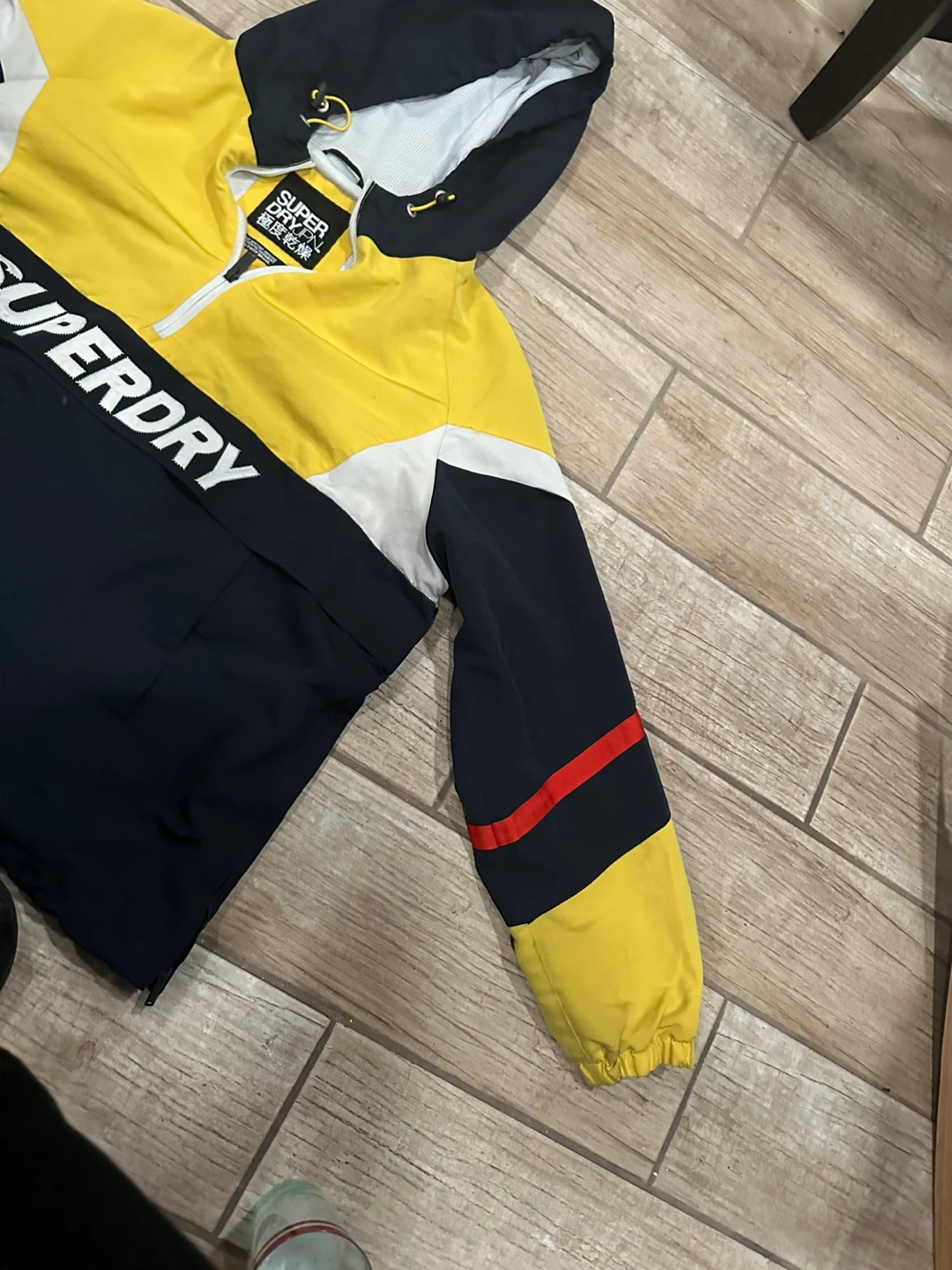 Superdry Japan Soft Shell Windbreaker Jacket Yellow Black Size L - photo 2