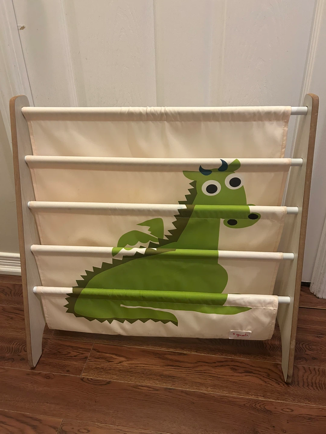 3 Sprouts Kids Book Rack with Dragon Design
